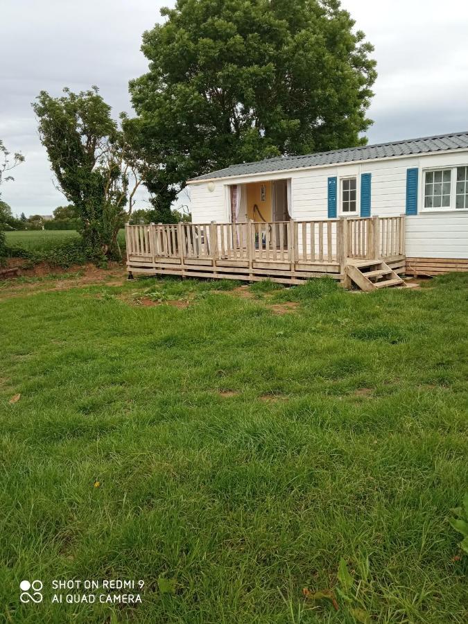 mobilhome nature Saint-Laurent-sur-Mer Exterior foto