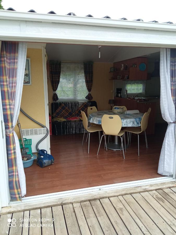mobilhome nature Saint-Laurent-sur-Mer Exterior foto
