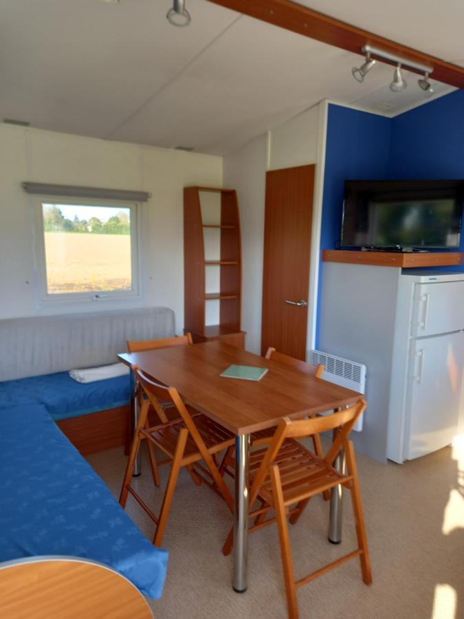 mobilhome nature Saint-Laurent-sur-Mer Exterior foto